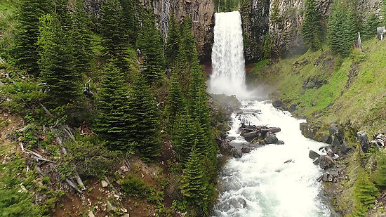 Oregon Waterfall Hunting